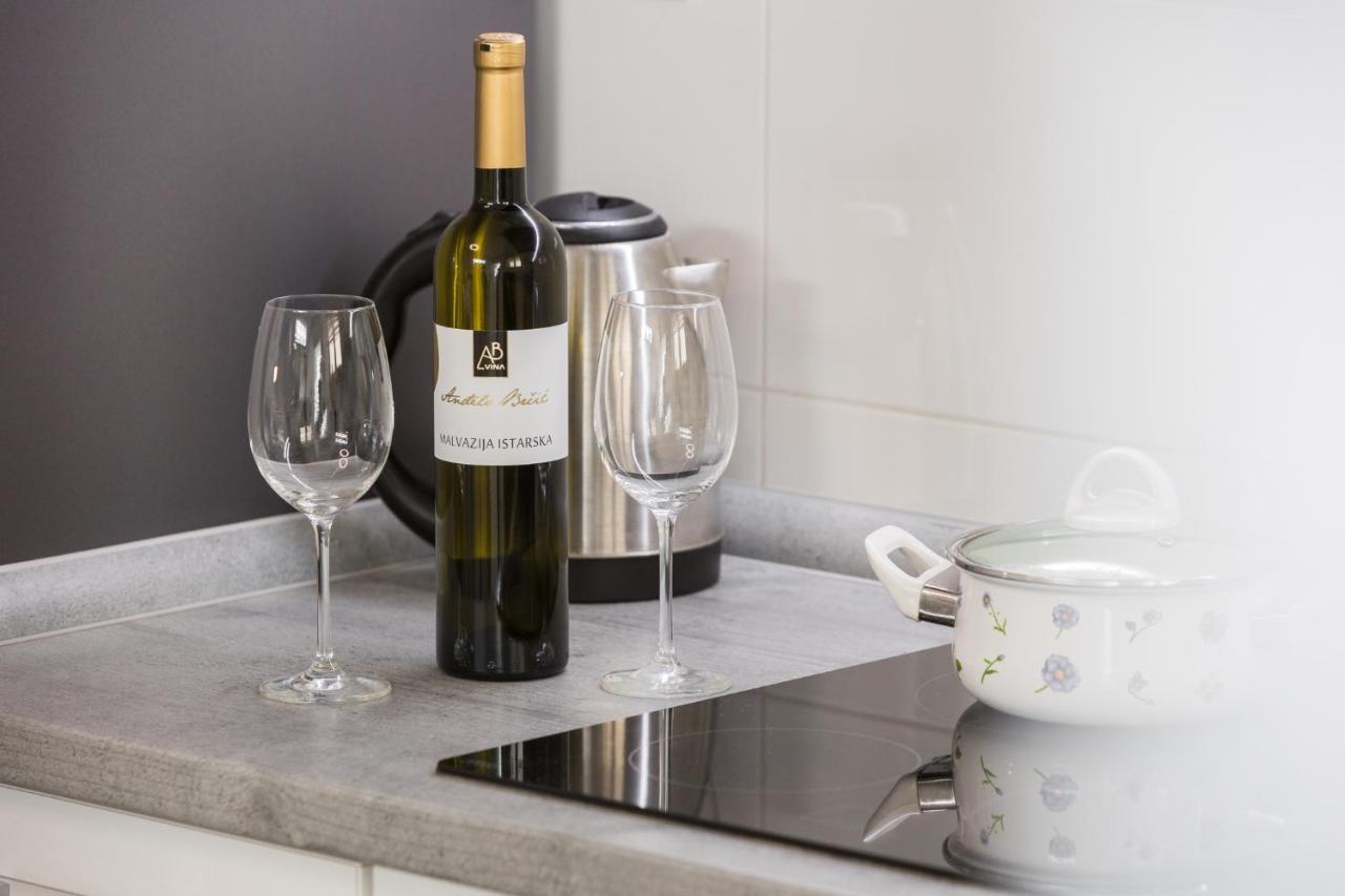 Apartment Sea Pearl ポレッチ エクステリア 写真